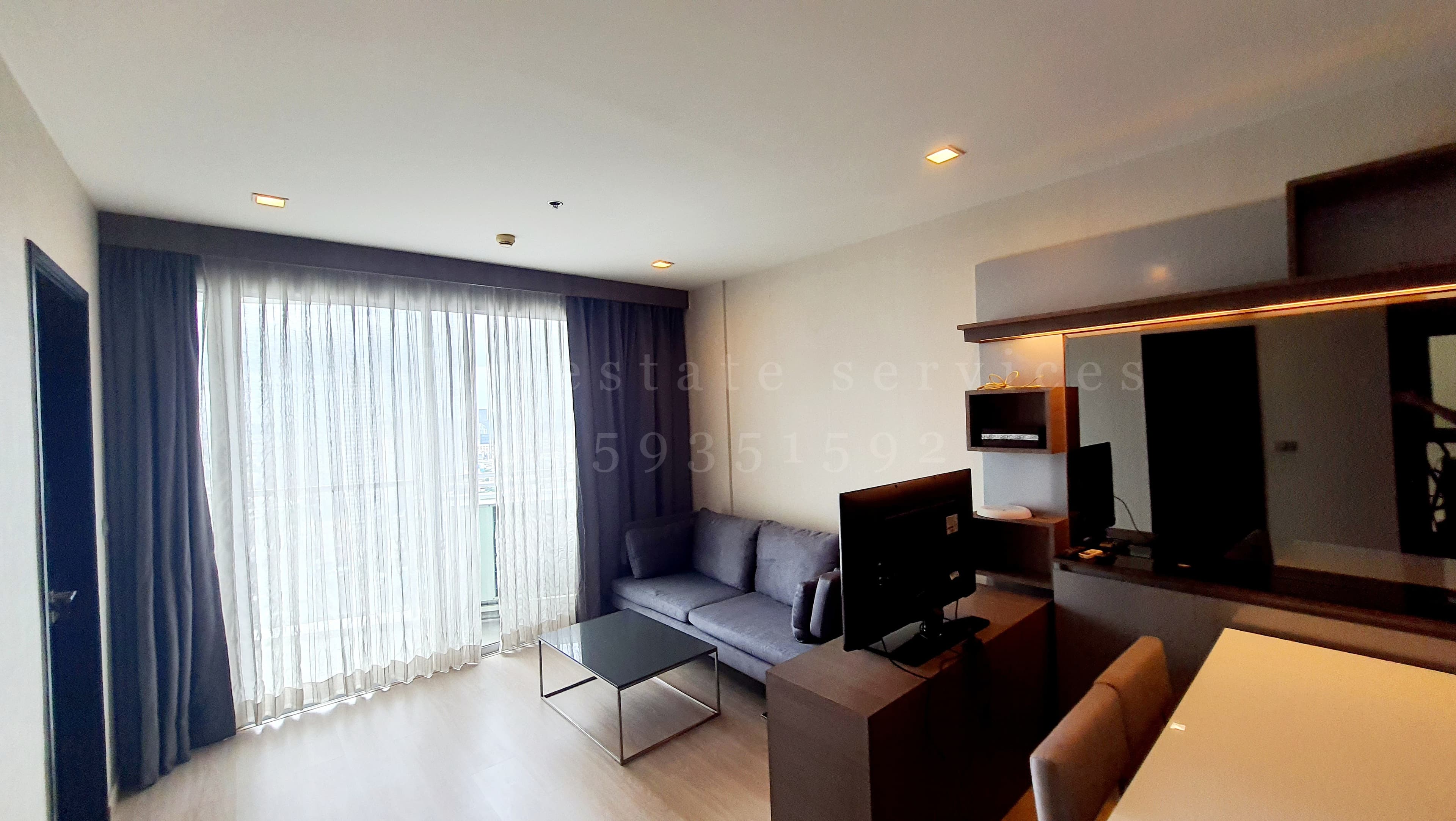 Sky Walk Residences : สกาย วอล์ค เรสซิเดนซ์ รูป 1